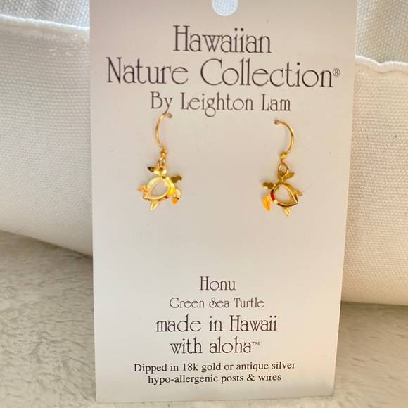 Hawaiian nature Collection Turtle earrings BRAND NEW minimalist modern design - Picture 2 of 3